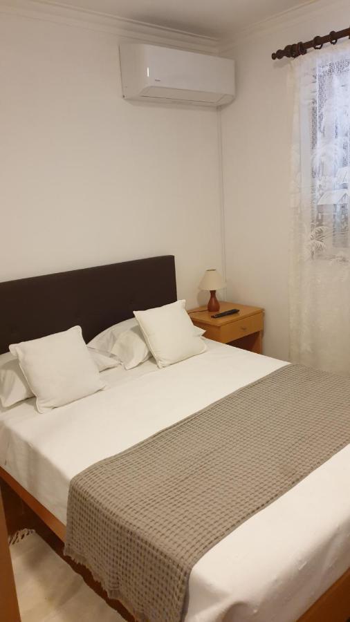 Casa Dos Santos Alojamento - Guest House เจเรส ภายนอก รูปภาพ