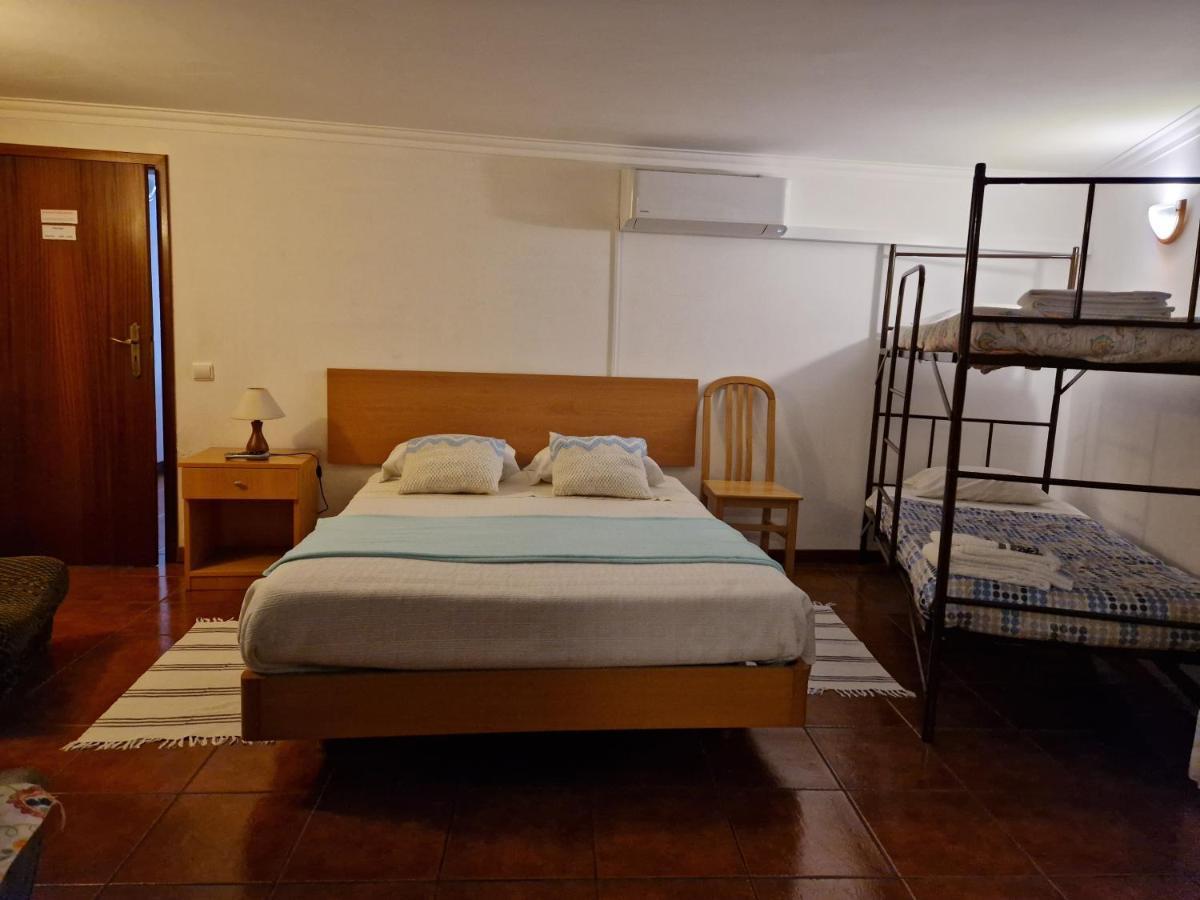 Casa Dos Santos Alojamento - Guest House เจเรส ภายนอก รูปภาพ