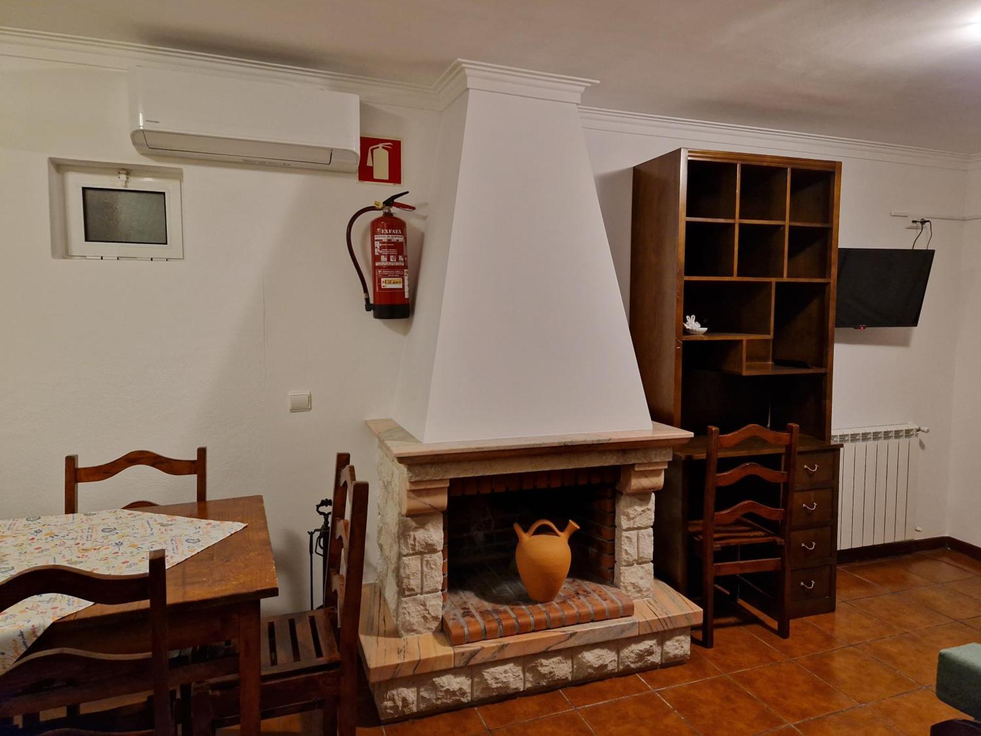 Casa Dos Santos Alojamento - Guest House เจเรส ห้อง รูปภาพ