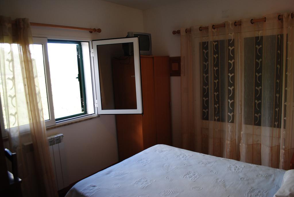 Casa Dos Santos Alojamento - Guest House เจเรส ห้อง รูปภาพ