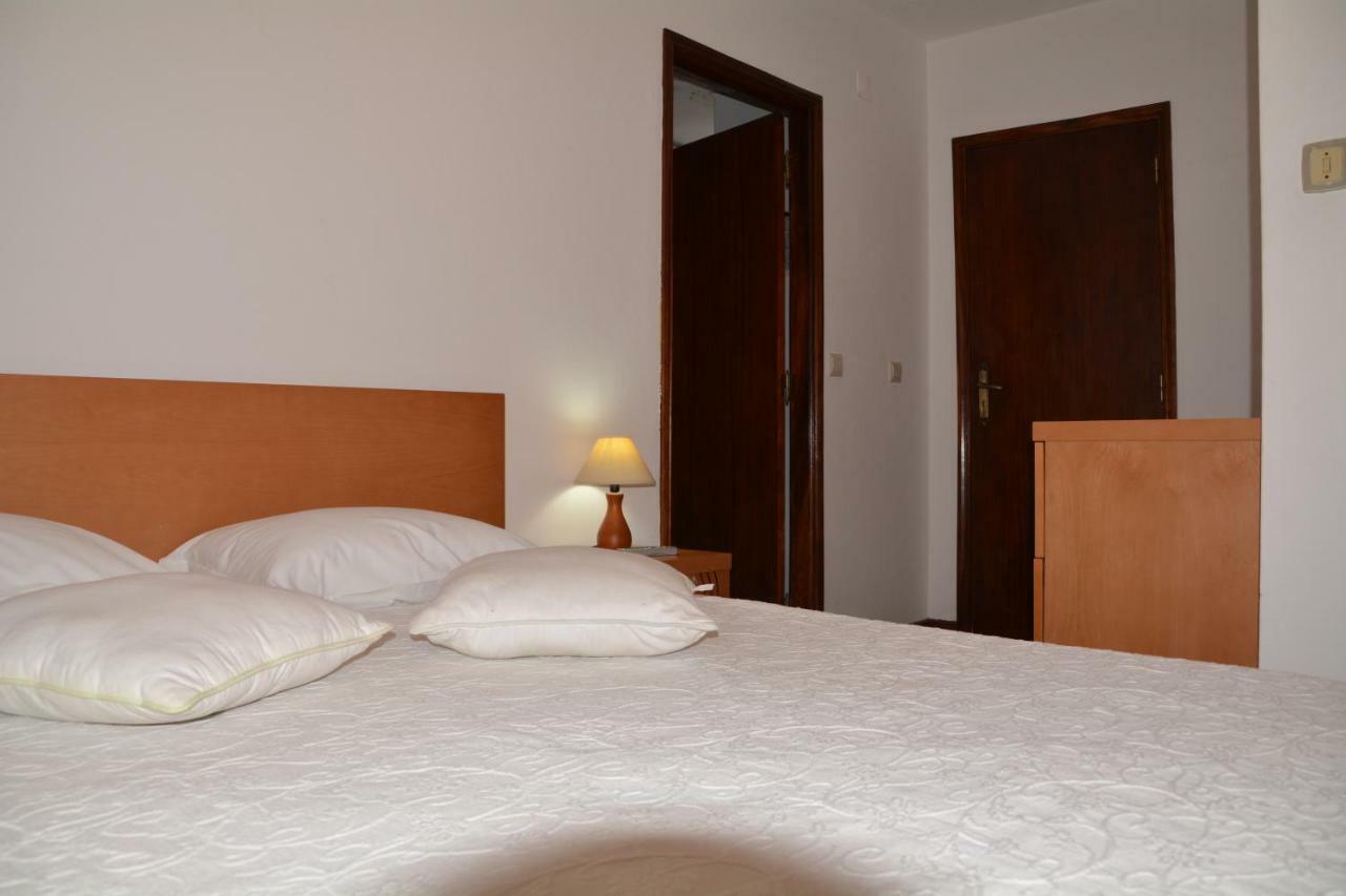 Casa Dos Santos Alojamento - Guest House เจเรส ภายนอก รูปภาพ